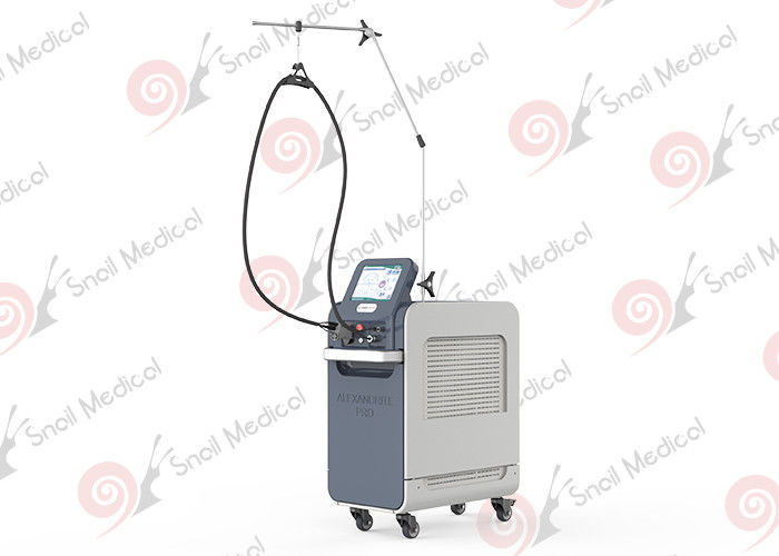 755nm Nd Yag Alexandrite Laser Hair Removal 800W Big Spotsize 18mm Dengan Layar LCD